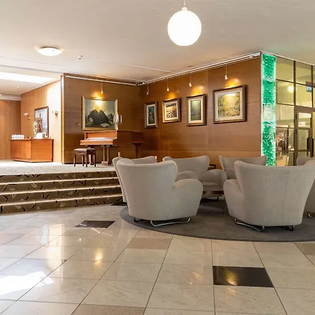 Отель Scandic Aulanko 4*